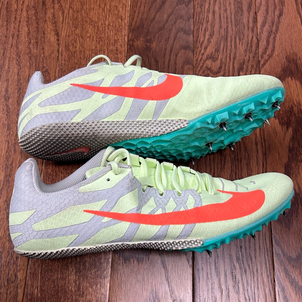 Nike Zoom Rival S 9 track spikes in the Barely Volt and Hyper Orange Size 9 - Picture 1 of 8
